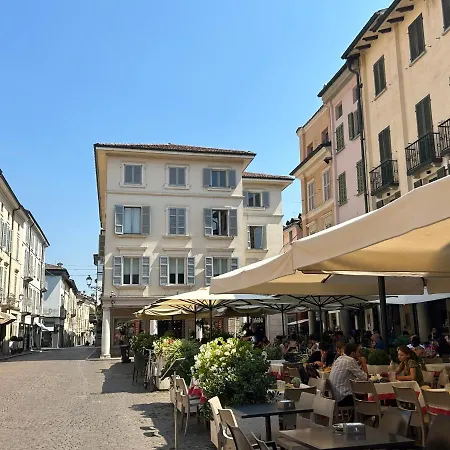 D-Place Apartment Piazza Duomo Crema Exterior foto